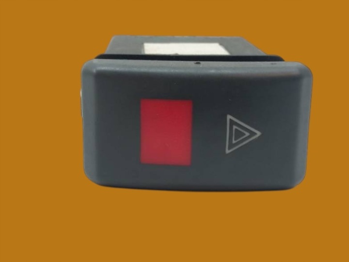 bouton lumières de secours 1U0953235F Skoda Octavia et (1996-2010)