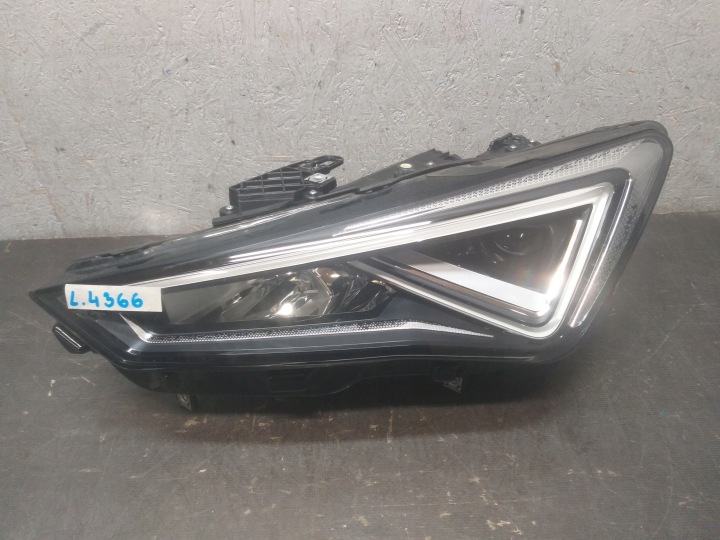 light front left SEAT LEON IV 4 FULL LED 5FB9410007G