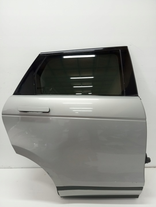 door right rear. RANGE ROVER EVOQUE II 19R