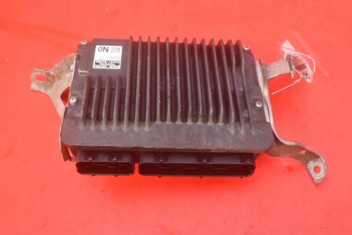 Computer Bedienteil DES MOTORS 89661-0ZN00 TOYOTA AURIS 2 II 1.2 T 116 KM 15-18