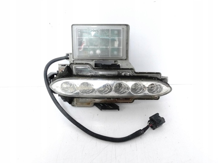 NISSAN GT-R GTR LIFT R35 12-16 Feux antibrouillard LED DRL Droite W Pare choc Avant