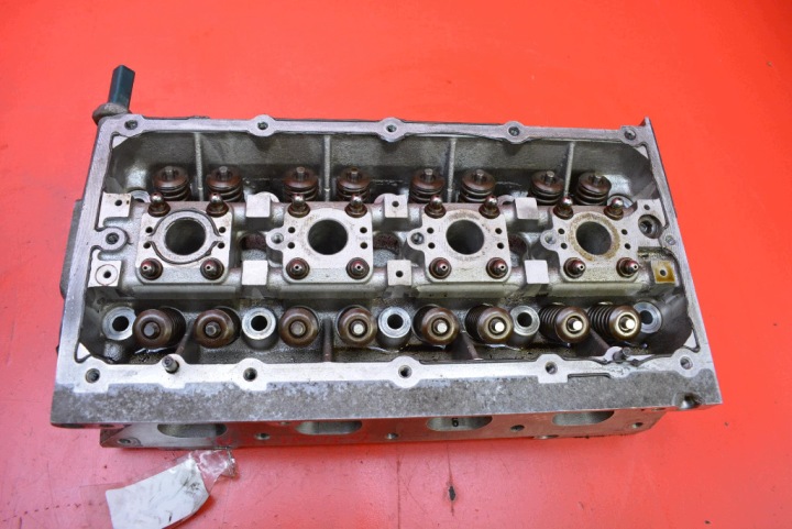 head. of the engine 036103373AC VW GOLF 4 IV 1.6 16V 101 KM 97-06