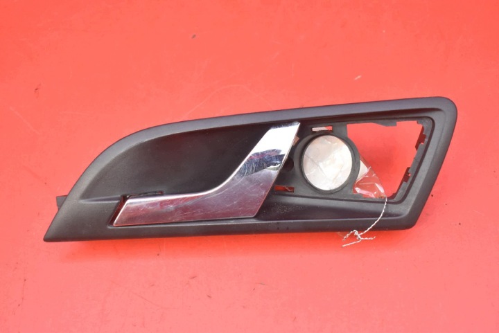 klika vnitřní levá předek CHROM 3T0837247 SKODA SUPERB 2 II 08-13