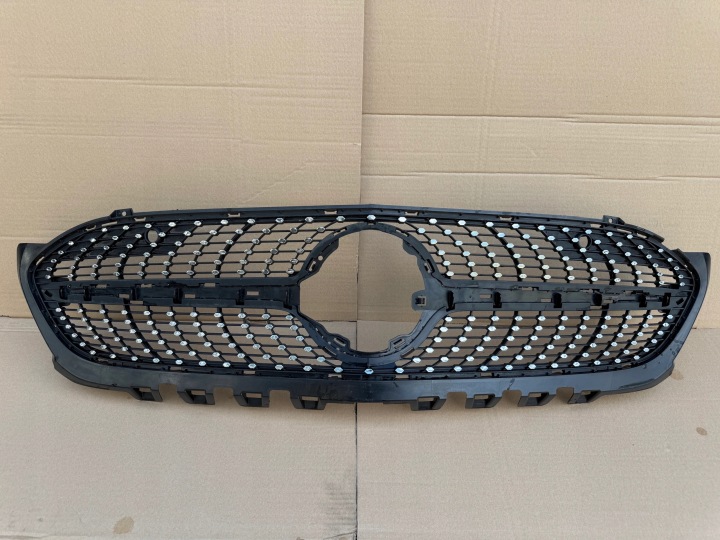 MERCEDES A KLASA W177 Grill Grill der Stoßstange vorne A1778880200