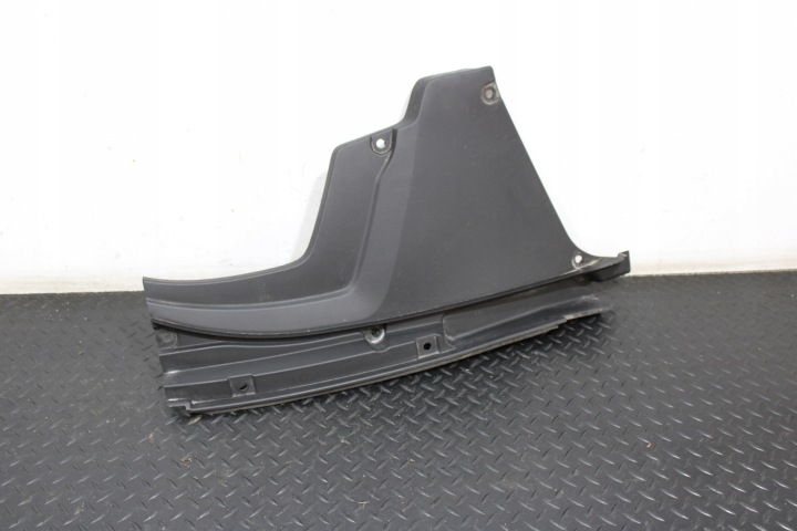 Kryt torpédo Ľavé MASERATI LEVANTE M161 670042320