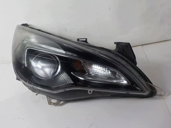 OPEL ASTRA J IV GTC CASCADA FANALE FARO Destro Anteriore Anteriore UK 39027954