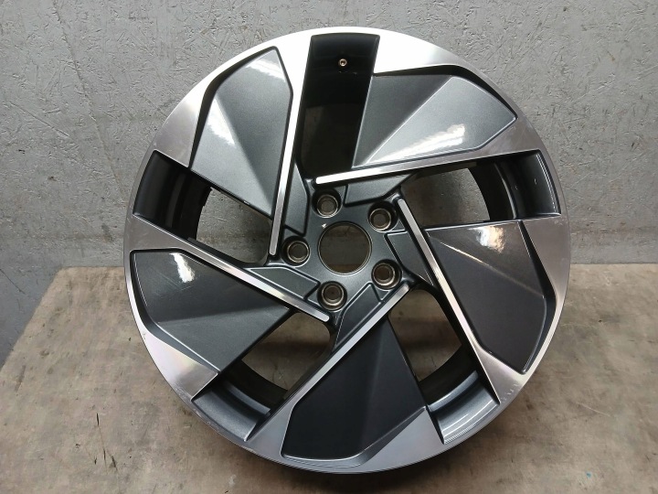 CERCHIO di alluminio VW ID-3 ID 3 10A 7,5J 18" ET50 5X112 10A601025C
