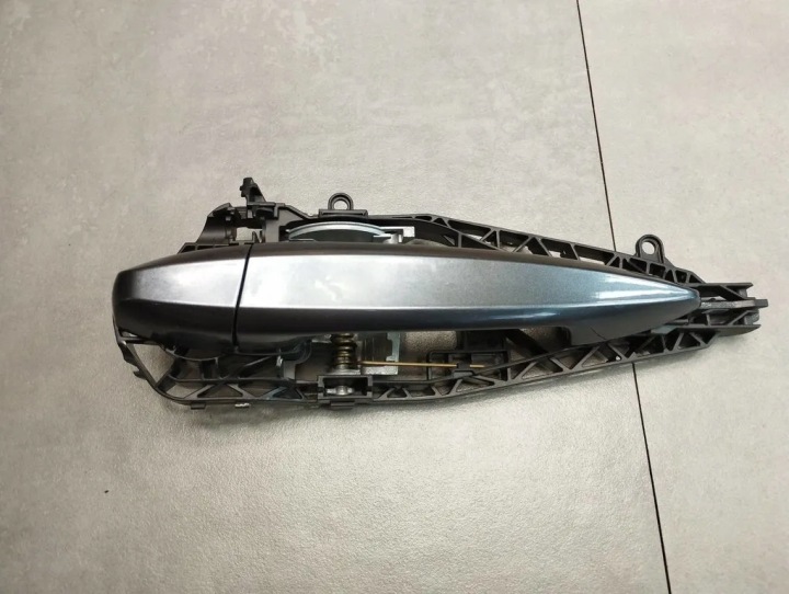 BMW X1 F48 handle left rear part B39 LED