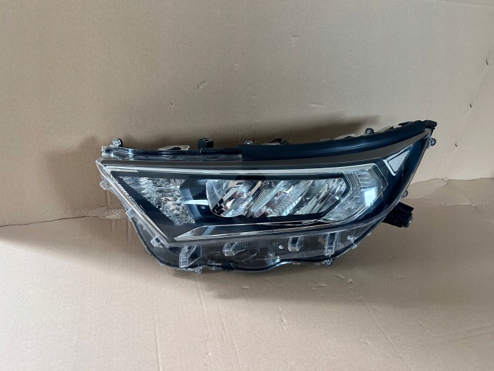 REFLEKTOR left TOYOTA RAV4 V FULL LED