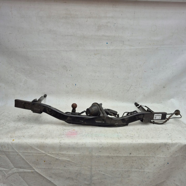VW TIGUAN II 5NA AUDI A4 B9 8W 15- Gancio traino 8W0959245