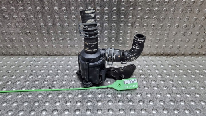 Supplementare Pompa ausiliaria acqua motore 5Q0965561B A3 8V Q3 83A GOLF VII OCTAVIA III LEON III