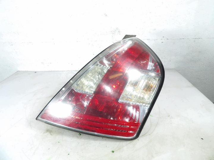 FIAT STILO HB 3D Feux phare Arrière Droit 46823705