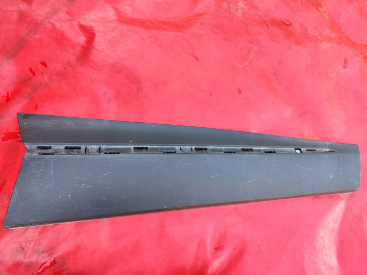 RENAULT CAPTUR and 2013- moulding door right front 801867830R