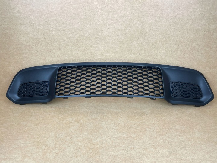 Lüftungsgitter Grill mitte der Stoßstange vorne JEEP GRAND CHEROKEE WK2 IV LIFT 2017