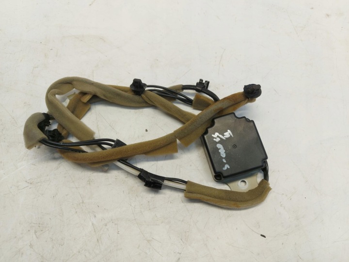 Suzuki SX4 S-cross II, 2023 antena modul Verstärker gps Schlauch 3b325-63t10