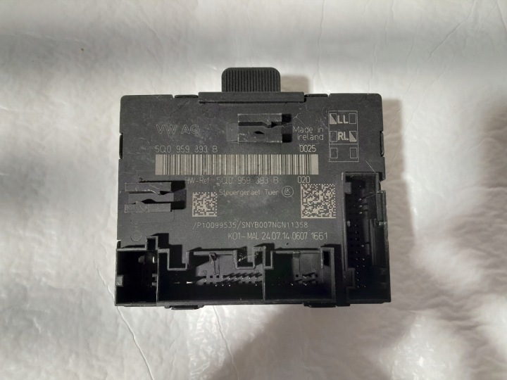 AUDI A3 8V modul Bedienteil Tür 5Q0959393B