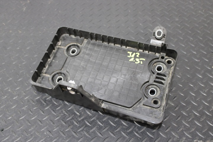 držiak akumulátora NISSAN QASHQAI J12 24428-6UB0A