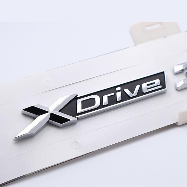 Zakaz 63. XDRIVE BMW логотип. Передняя дверь BMW X 3 надпись x Drive. Свой логотип в x4. Купить прозрачное стекло с логотипом x3 3080.