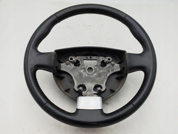 Ford Fiesta MK6 6 VI lift FL lenkrad skorzana trojramienna