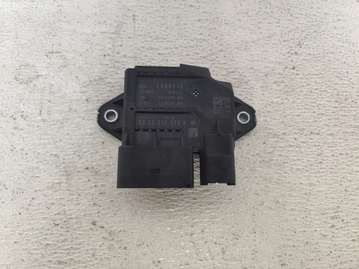 MERCEDES W247 W177 2019 2.0D relay plugs ZAROWYCH