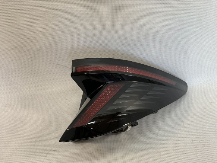 Feux phare Droit Arrière Hyundai Tucson 4 IV 20r LED 92402-N71 08.26