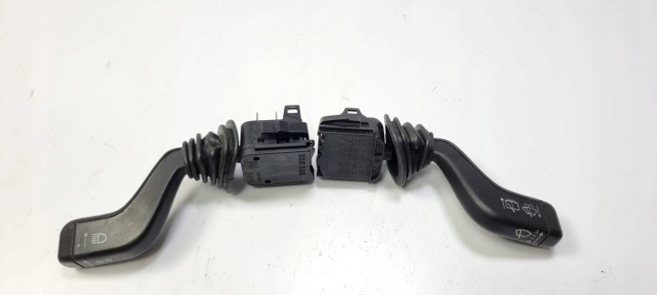 rucice volana 90560990 OPEL ASTRA G