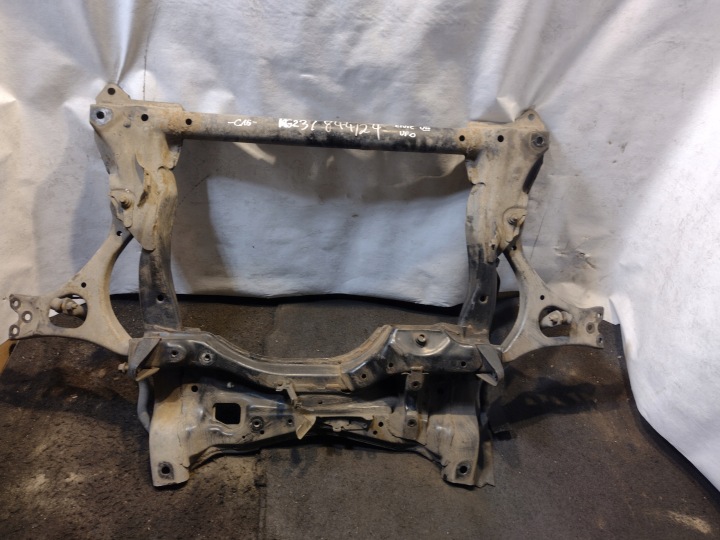 assale assale anteriore CULLA MOTORE Honda Civic VIII UFO 1,8 e-VTEC