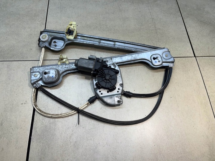 window regulator left front PEUGEOT 1007 1.4 16V
