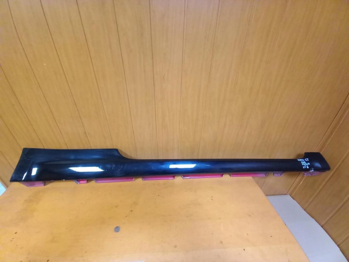 lišta prahová pravá KIA CEED II GT 3D 87752-A2500 12-18