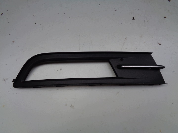 Lüftungsgitter der Stoßstange rechts VW PASSAT B8 3G 3G0 14- NR 53600