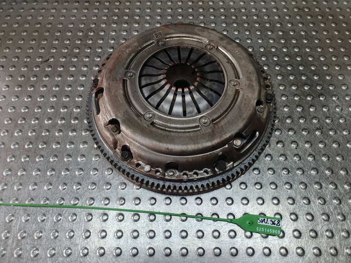 clutch DWUMASA 04C141025P 04C141031C VW POLO VI 2G ARONA A1 82A 1.0 TSI
