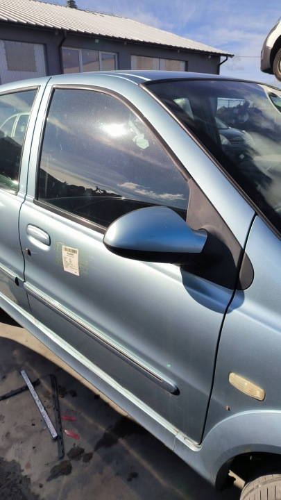 dveře pravé předek TATA INDICA