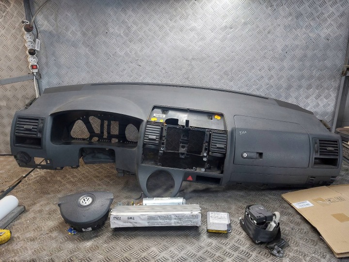 ZOSTAVA airbag POSTRZALOWY VOLKSWAGEN TRANSPORTER T5 7H0880201S