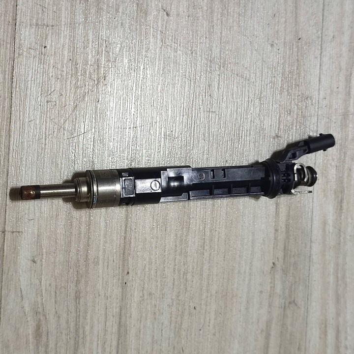 Injecteur Dacia Jogger 166005550R