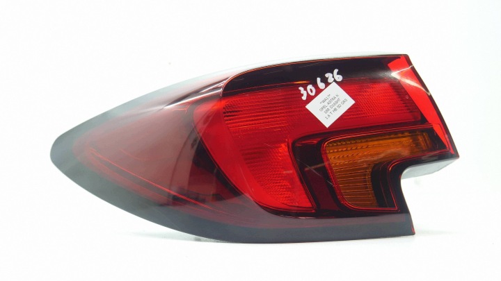 Licht links heck links hinten W Kotflügel OPEL ASTRA V K HB HATCHBACK 39099014
