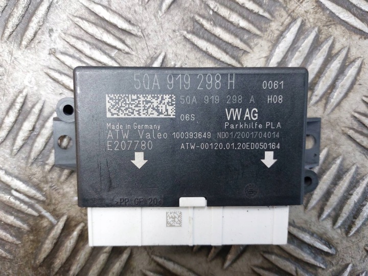 modul parkování PDC VOLKSWAGEN PASSAT B8 LIFT 5QA919298H