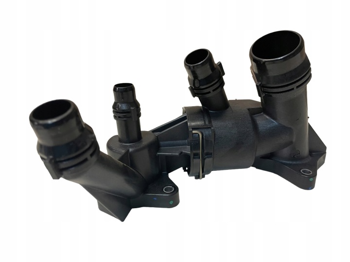 thermostat of the engine BMW 3 G20 G21 3.0D 330D 2022R