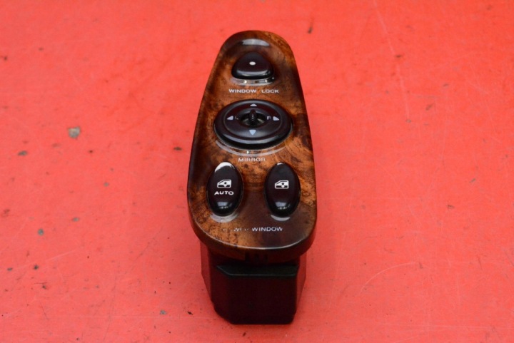 control panel of the window EU 93570-27000 HYUNDAI COUPE 1 and RD 96-99