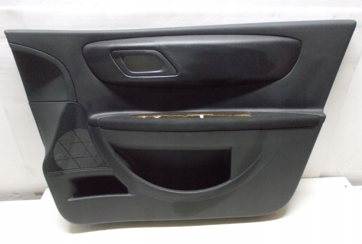 CITROEN C4 1.6 B 08R Bok tapacír pravý predok 5D