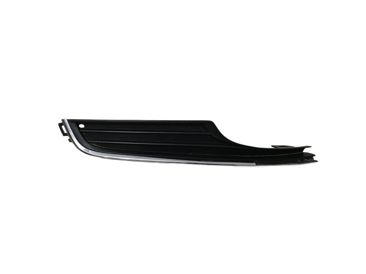 VW GOLF VII HIGHLINE 2012-17 rešetka maska branika CHROM desna 5G0853666A