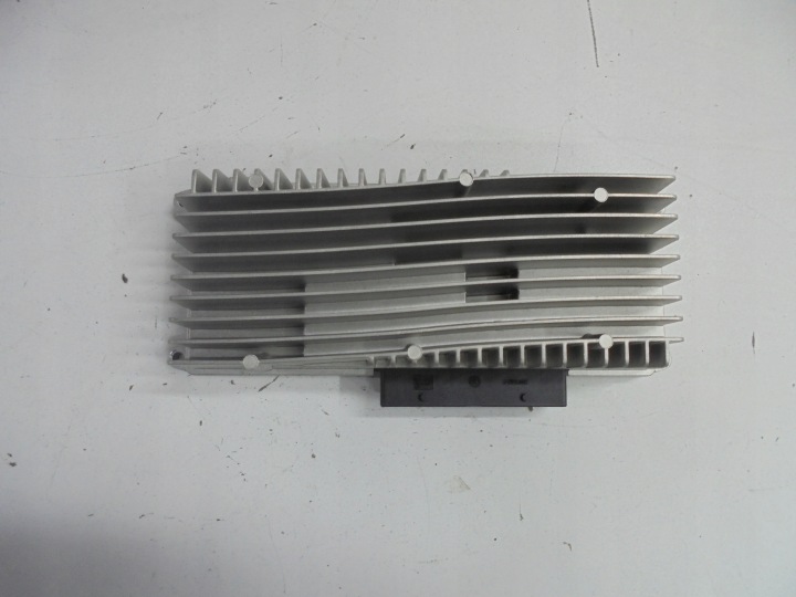 AUDI A4 A5 A6 module amplifier AUDIO 8R0035223F