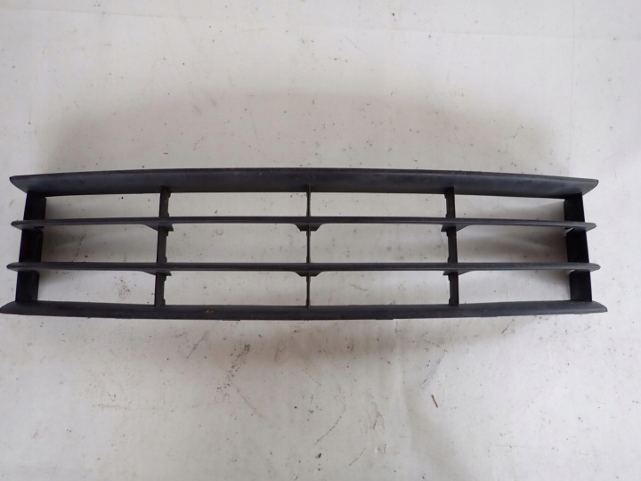 SKODA OCTAVIA II LIFT griglia Paraurti medio Anteriore 1Z0853677C