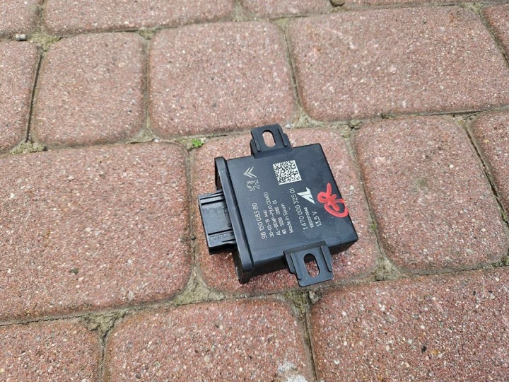Module czujnikow Stationnement PDC EUROPA OPEL GRANDLAND X 9815008380