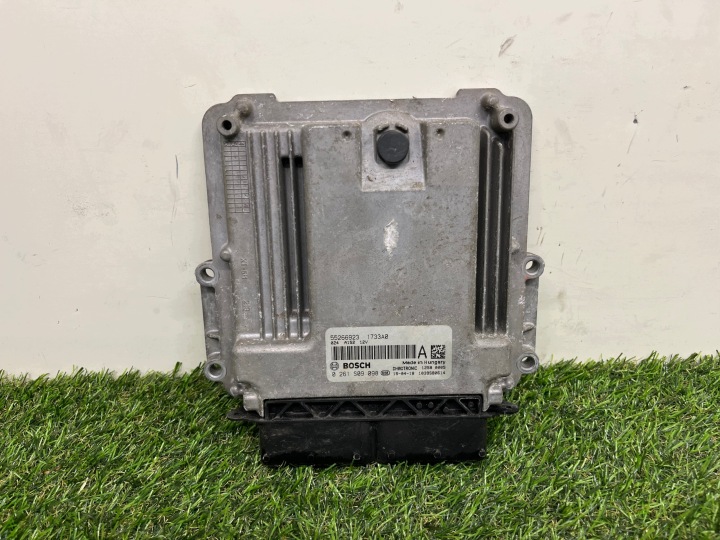 Computer DES MOTORS Bedienteil ALFA ROMEO GIULIETTA 55266923