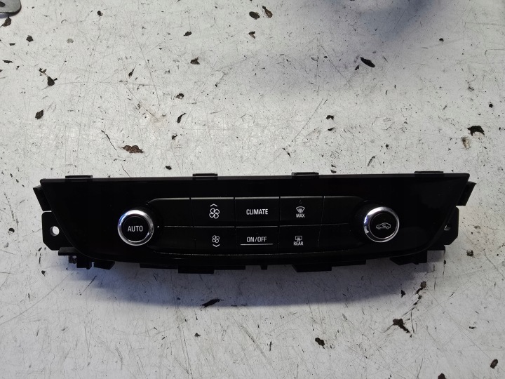 OPEL INSIGNIA B II Unite commande clima Bouches buses 39113537