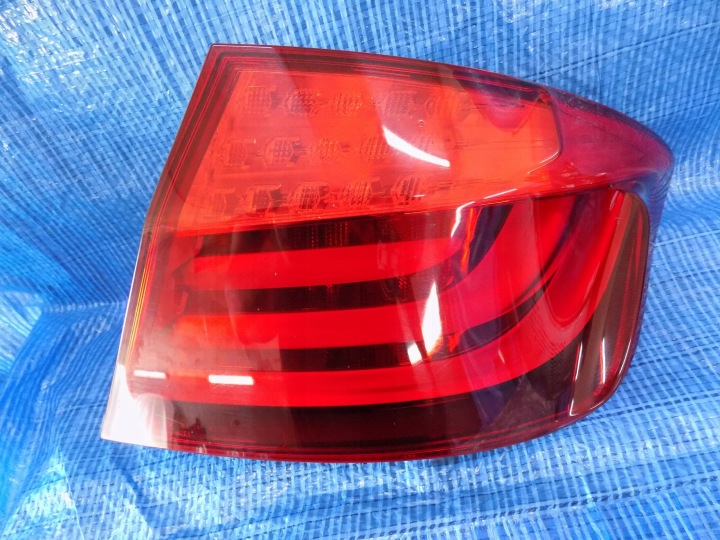 light right rear part right rear BMW 5 F10 2012R 3,0B