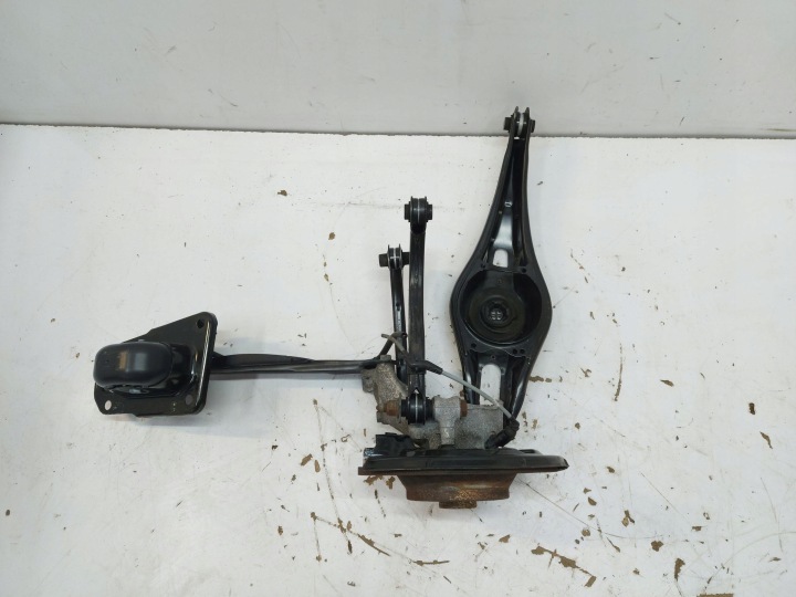 Skoda Kodiaq LIFT Sospensione sinistro posteriore posteriore