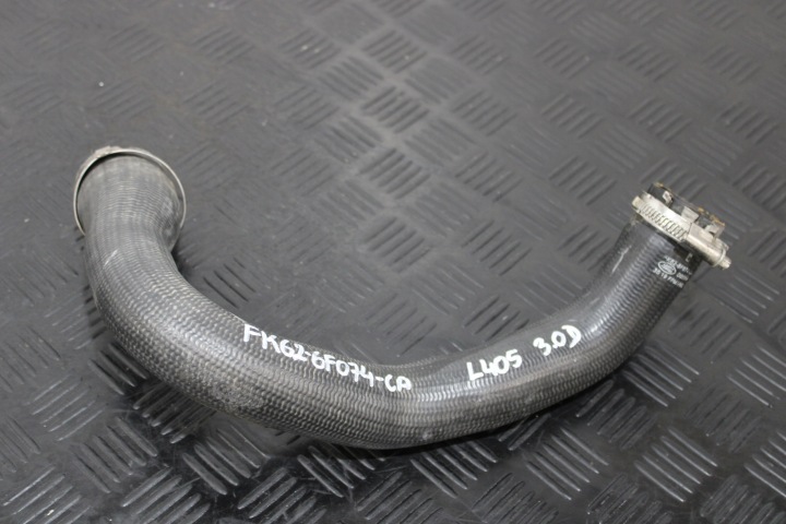 crijevo prijenos interkulera FK62-6F074-CA LAND RANGE ROVER VOGUE L405 LIFT