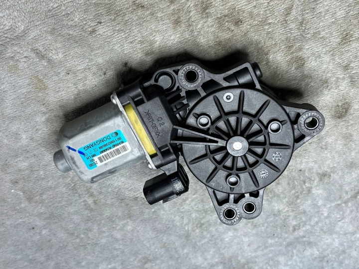 HYUNDAI I30 II HB Micro moteur Vitres Arrière Gauche 83450-A5000 !J