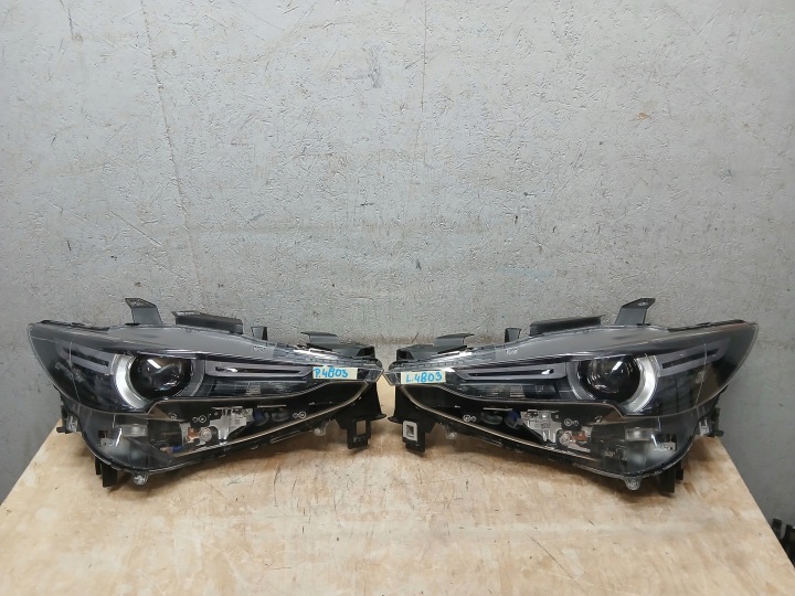 Licht Leuchte vorne rechts links MAZDA CX5 CX-5 FULL LED II 2 17- K124-51030